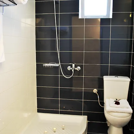 Plessas Palace Apart Otel 3*
