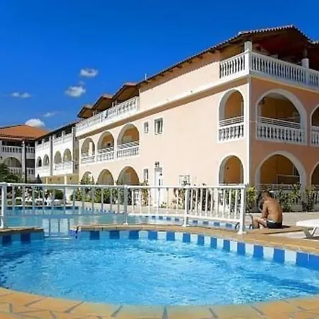 Lägenhetshotell Plessas Palace 3*