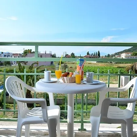 Lägenhetshotell Plessas Palace 3*