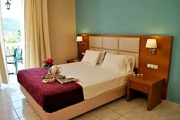 Lägenhetshotell Plessas Palace 3*